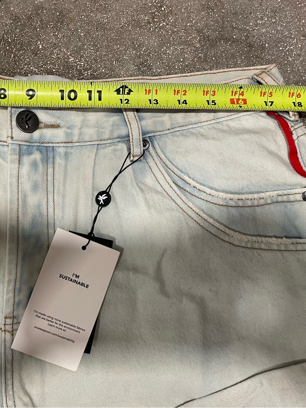 One Teaspoon Light Wash Denim Jean Shorts - Picture 8 of 9